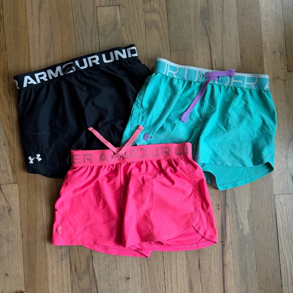 Girls Under Armour Athletic Shorts-Lot of 3